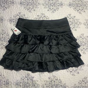 Y2k Deadstock Charlotte Russe black ruffle mini skirt